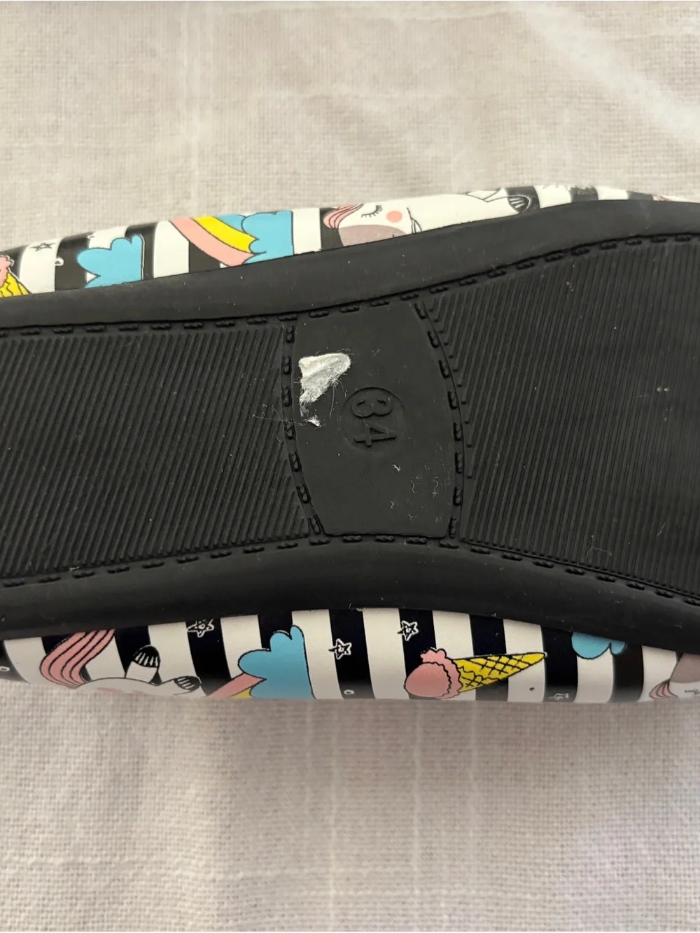 Kids' Unicorn Rainbow Ice Cream Print Ballet Flats - Black & White